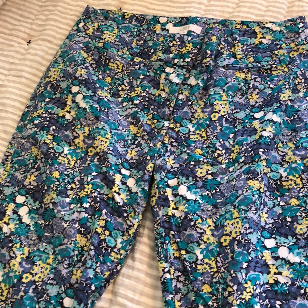 Loft Floral Cropped Pants